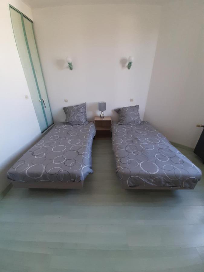 La Petite Escale Villa Vierzon Bagian luar foto